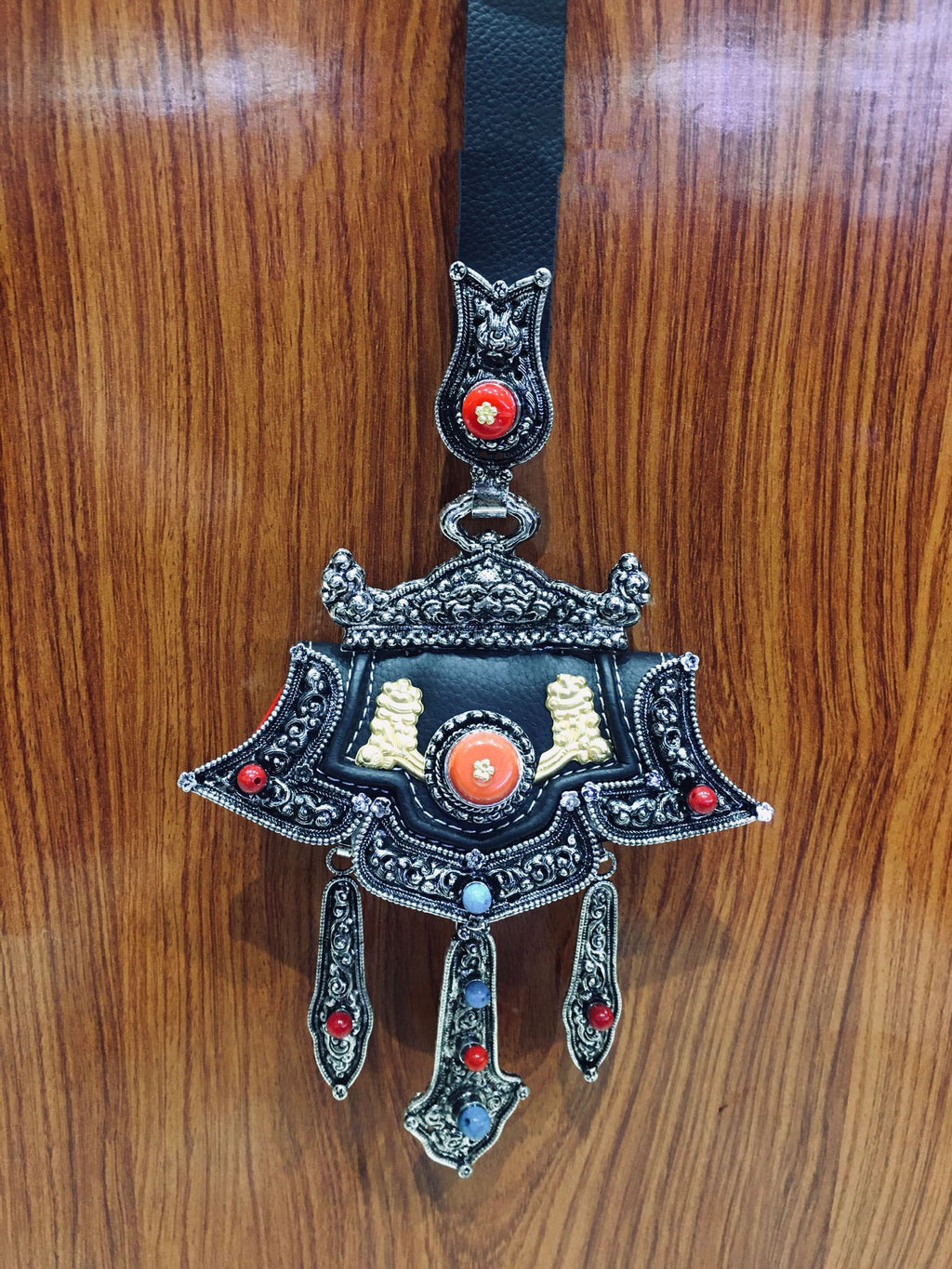 Retro Tibetan Copper-Nickel Silver-Plated Craft Wallet with Chain