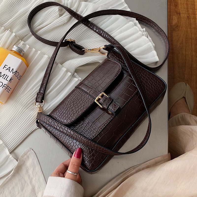Korean version of the wild one-shoulder small square bag