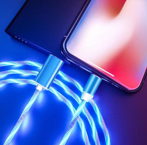 Close-up of 360-degree rotating magnetic charging tip and universal dust-proof plug