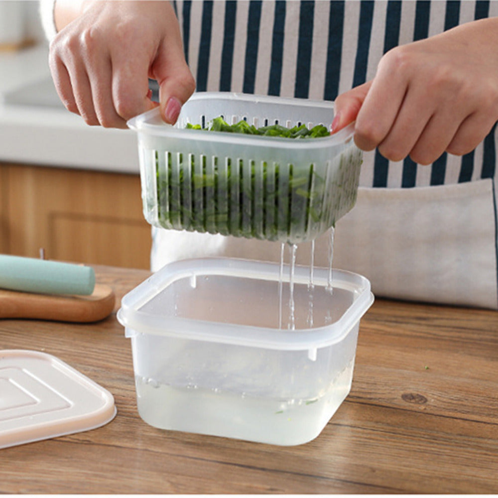 Square Fresh-Keeping Container with Built-In Drainer Basket – PP Fridge Storage Box for Herbs, Garlic & Vegetables