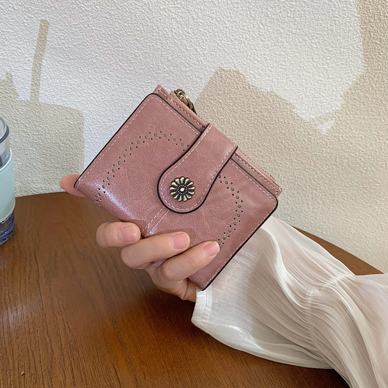 Women's PU Oil-Leather Short Wallet – Vintage Floral Stitch, Anti-Skimming, 5 Card Slots & Coin Pocket