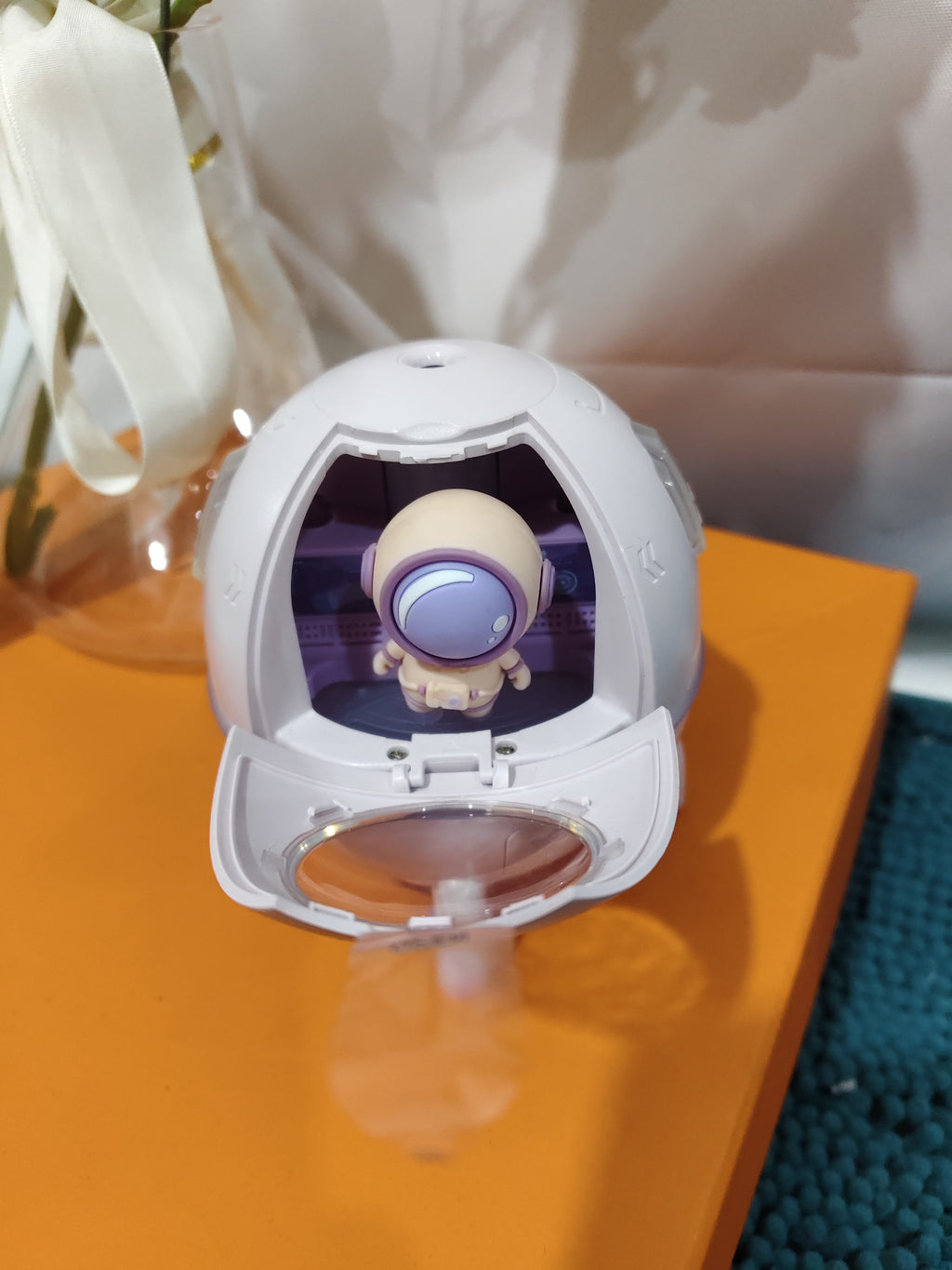 Space Capsule Humidifier MJ046 | Type-C | Ultrasound | Colorful Breathing Night Lamp | 220ml