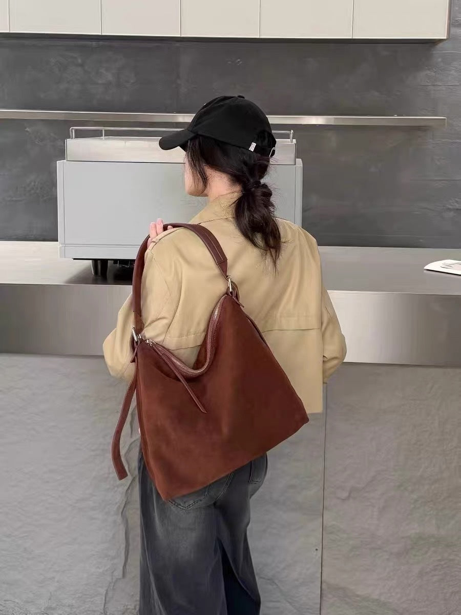Womens Stylish High-Capacity Commuter Shoulder Bag